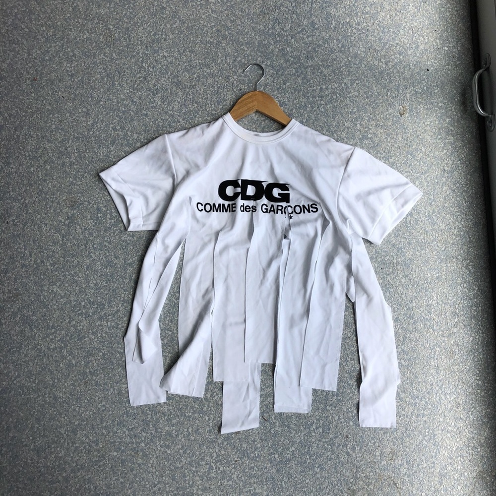 COMME DES GARÇONS FRINGE TEE